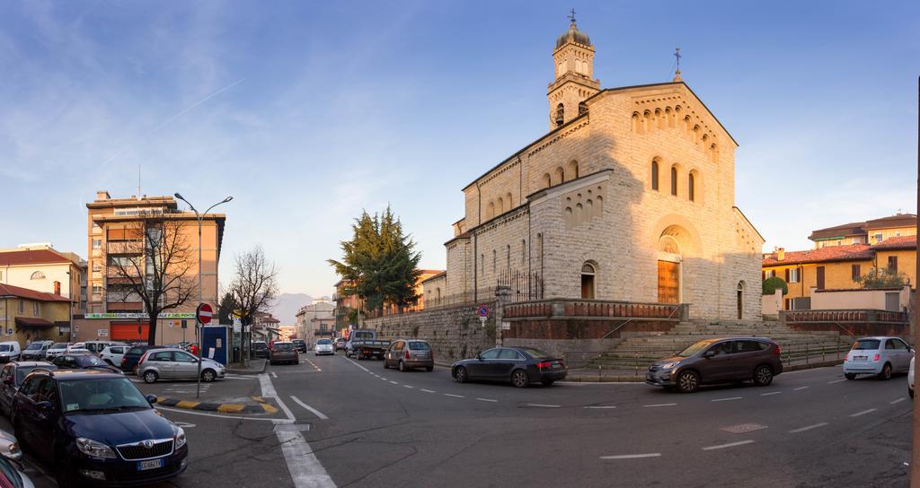 Belsorrisovarese Elegance City Residence Private Parking -With Reservation- Exteriör bild